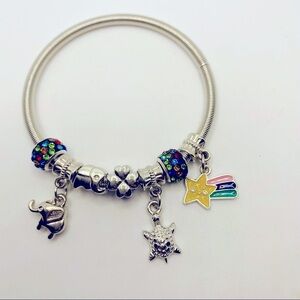 Bracelets Star and Crystals Silver tone Beads